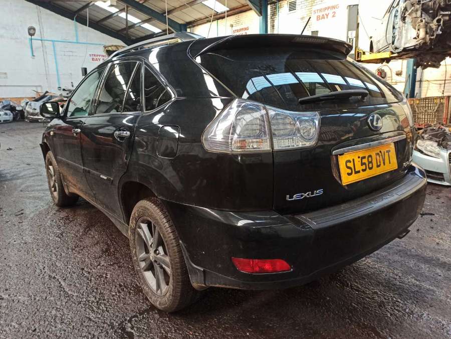 Блок комфорта Lexus RX 2 (XU30) (2003-2009) Внедорожник 5дв. 2008г. | Фото № 15 Блок комфорта Lexus RX 2 (XU30) (2003-2009) Внедорожник 5дв. 2008г. - Фото 15