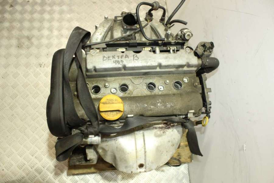 Номер двигателя Опель Вектра 2000г.
