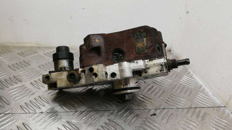 A6480700001 ТНВД  Mercedes-Benz E седан 2003г. | Фото № 3  A6480700001 ТНВД  Mercedes-Benz E седан 2003г. - Фото 3