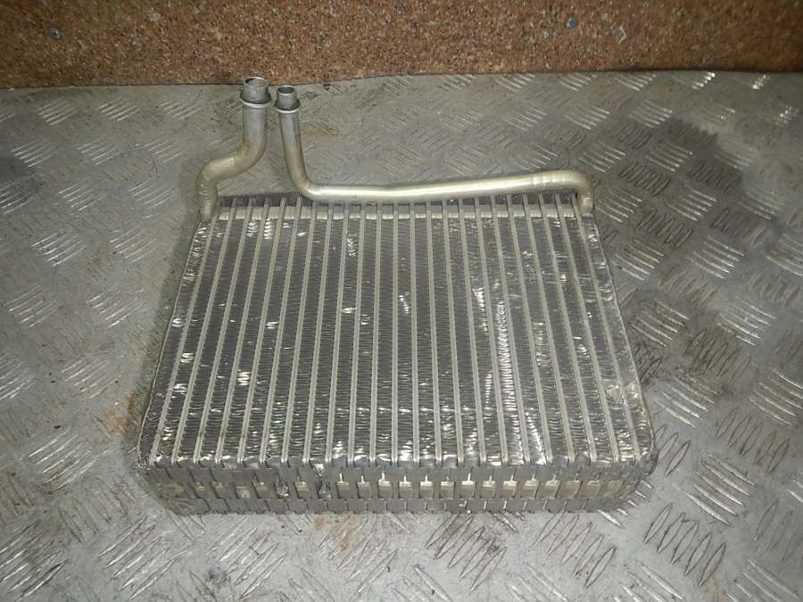 Испаритель кондиционера Peugeot 206 0000г. | Фото № 1 Испаритель кондиционера Peugeot 206 0000г. - Фото 1