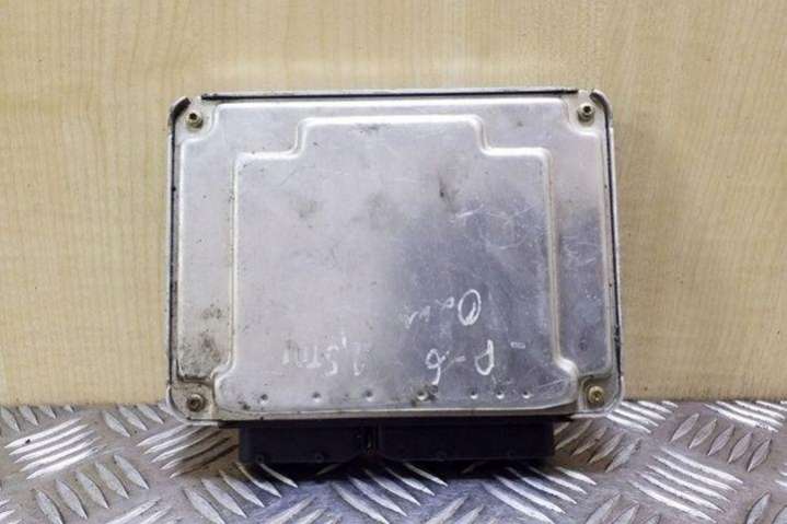 4B1907401D Блок управления двигателем  Audi A6 C5/4B (1997-2004) 1997г. | Фото № 1  4B1907401D Блок управления двигателем  Audi A6 C5/4B (1997-2004) 1997г. - Фото 1