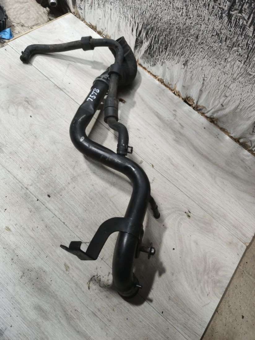 038121071R Натяжитель Audi A4 B5 2001г. | Фото № 1 038121071R Натяжитель Audi A4 B5 2001г. - Фото 1