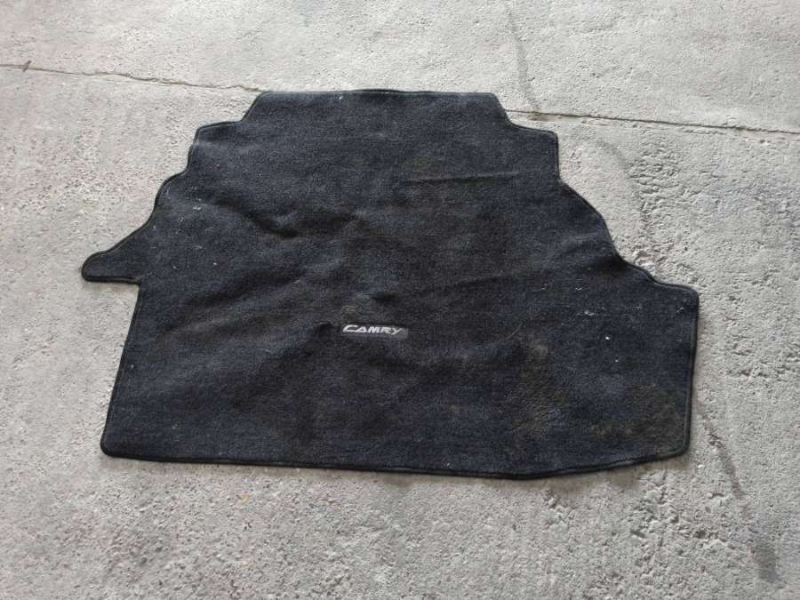 Ковер багажника Toyota Camry седан 2009г. | Фото № 1 Ковер багажника Toyota Camry седан 2009г. - Фото 1