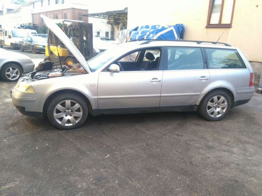 Трубка турбины Volkswagen Passat 5 GP (2000-2005) Универсал 2002г. | Фото № 14 Трубка турбины Volkswagen Passat 5 GP (2000-2005) Универсал 2002г. - Фото 14