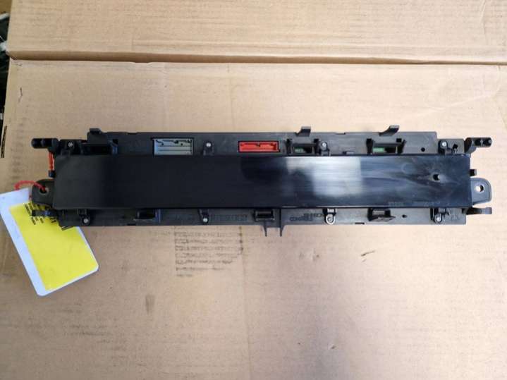 8200461294H Щиток приборов (приборная панель) Renault Scenic 2 поколение (2003-2006) 2003г. | Фото № 2 8200461294H Щиток приборов (приборная панель) Renault Scenic 2 поколение (2003-2006) 2003г. - Фото 2