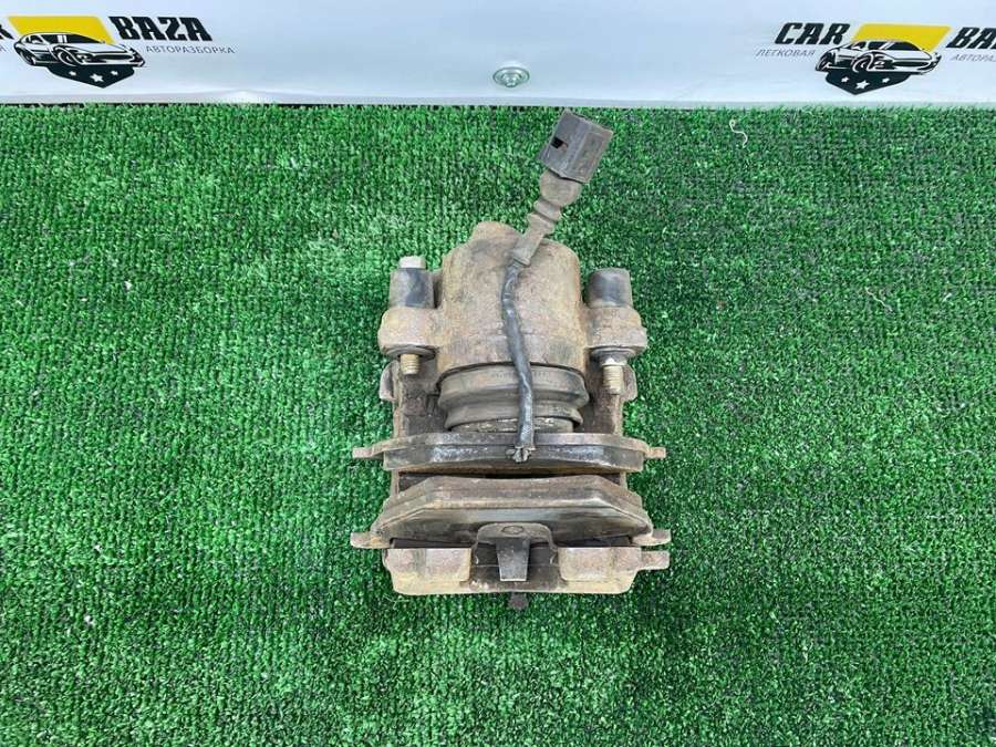 1K0615123A Суппорт передний левый L Volkswagen Golf III 1995г. | Фото № 8 1K0615123A Суппорт передний левый L Volkswagen Golf III 1995г. - Фото 8