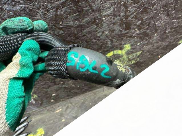 8G918B159CB Патрубок отопителя (печки) Volvo XC70 Police 2011г. | Фото № 3 8G918B159CB Патрубок отопителя (печки) Volvo XC70 Police 2011г. - Фото 3