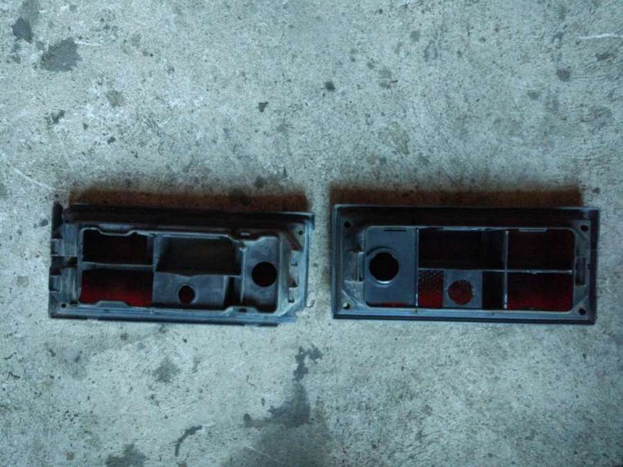 Фонари задние (комплект) Volkswagen Caravelle T3 1985г. | Фото № 2 Фонари задние (комплект) Volkswagen Caravelle T3 1985г. - Фото 2