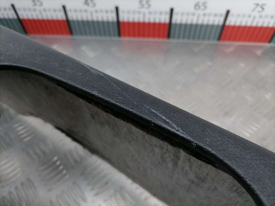 Консоль салона (кулисная часть) Mitsubishi Space_Star 1 (1998-2005) Минивэн 2004г. | Фото № 8 Консоль салона (кулисная часть) Mitsubishi Space_Star 1 (1998-2005) Минивэн 2004г. - Фото 8