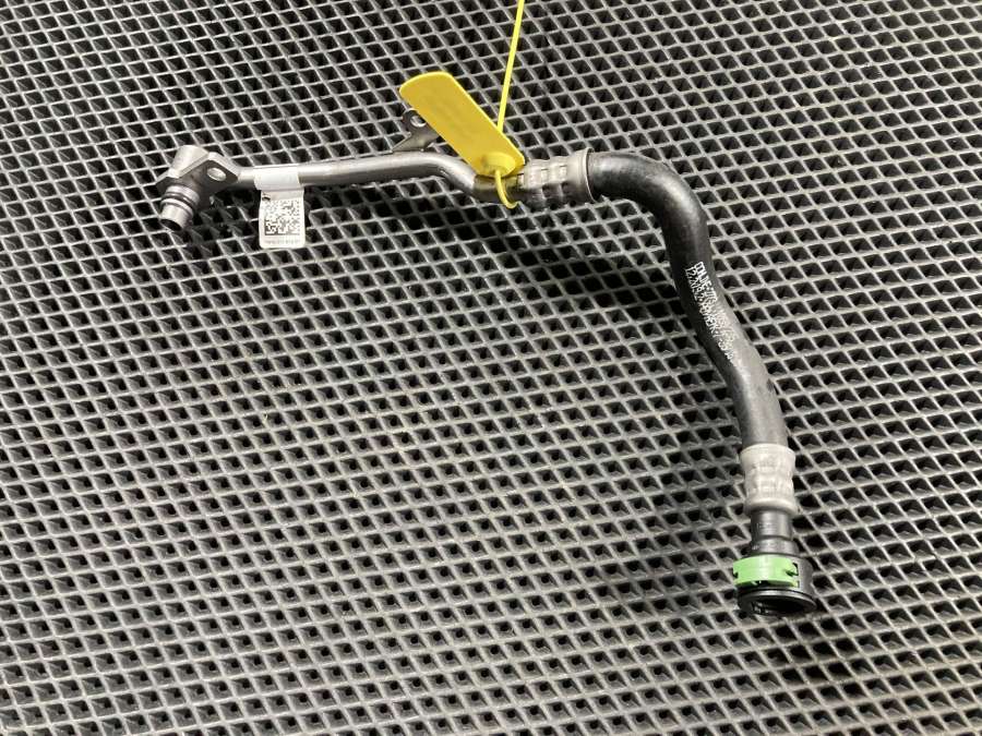 4H0317818S Масляная трубка Audi A8 D4/4H 2016г. | Фото № 2 4H0317818S Масляная трубка Audi A8 D4/4H 2016г. - Фото 2