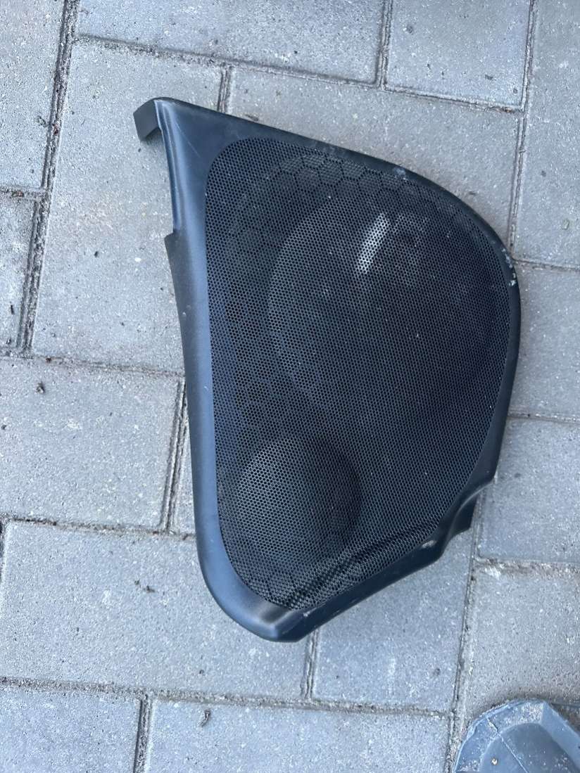 Сетка для динамика Opel Vectra B 1999г. | Фото № 1 Сетка для динамика Opel Vectra B 1999г. - Фото 1