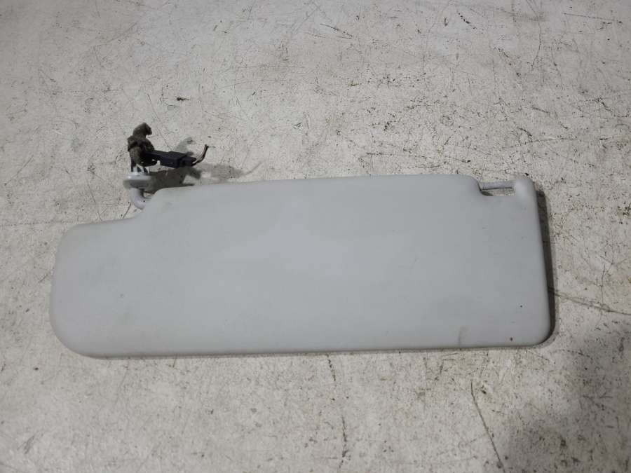 6X0857552B Козырек солнцезащитный  Volkswagen Golf 4 хетчбэк 3 дв. 2003г. | Фото № 1  6X0857552B Козырек солнцезащитный  Volkswagen Golf 4 хетчбэк 3 дв. 2003г. - Фото 1