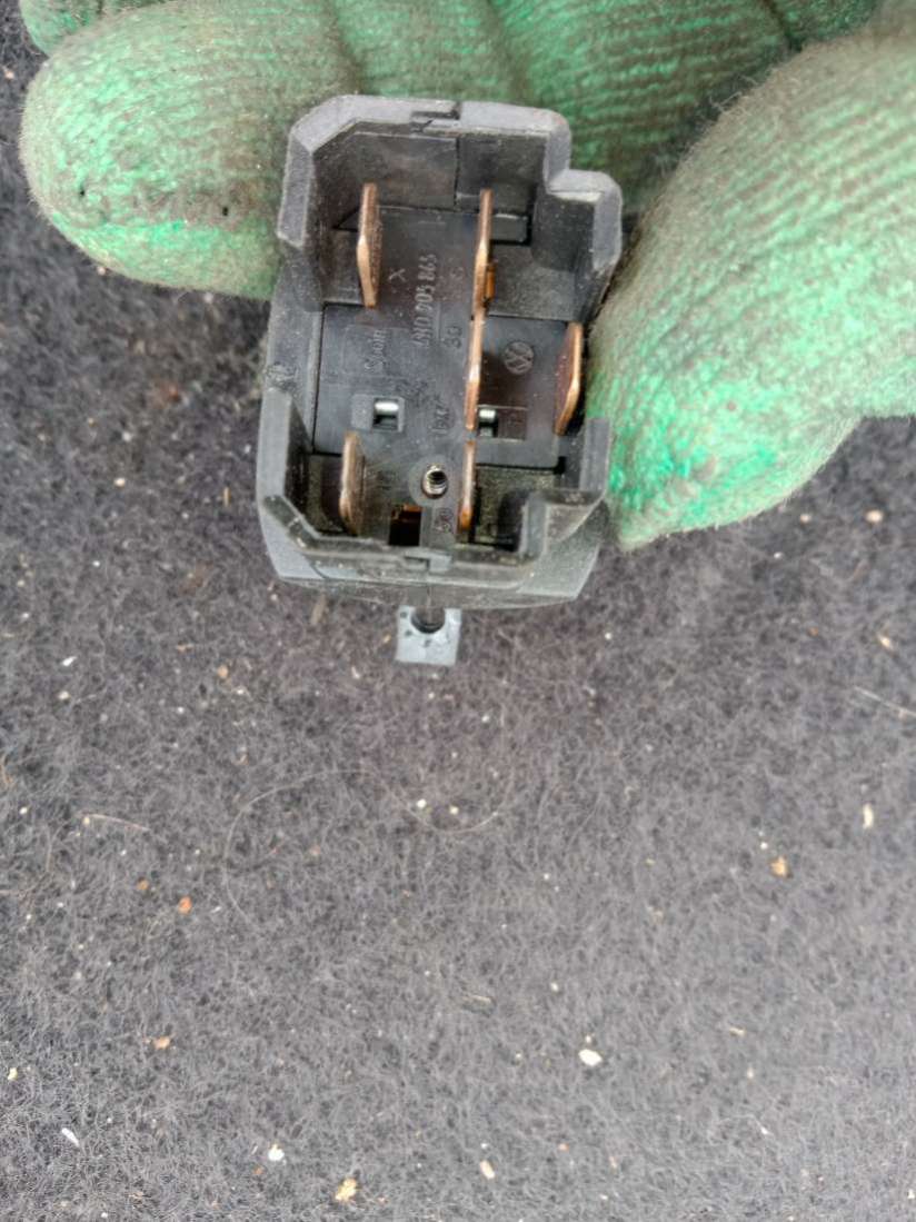 Контактная группа Volkswagen Passat B3 1993г. | Фото № 3 Контактная группа Volkswagen Passat B3 1993г. - Фото 3