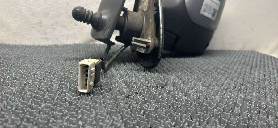 Зеркало наружное левое Citroen Berlingo M59 рест. фургон 2005г. | Фото № 4 Зеркало наружное левое Citroen Berlingo M59 рест. фургон 2005г. - Фото 4