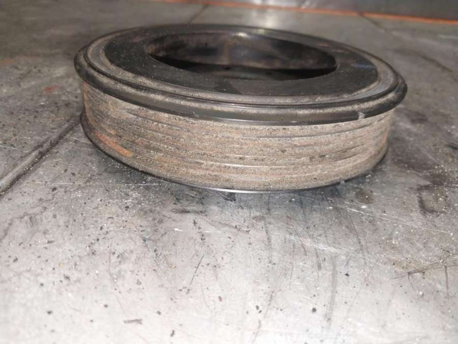 06H105243K Шкив коленвала Audi Q5 8R 2010г. | Фото № 3 06H105243K Шкив коленвала Audi Q5 8R 2010г. - Фото 3