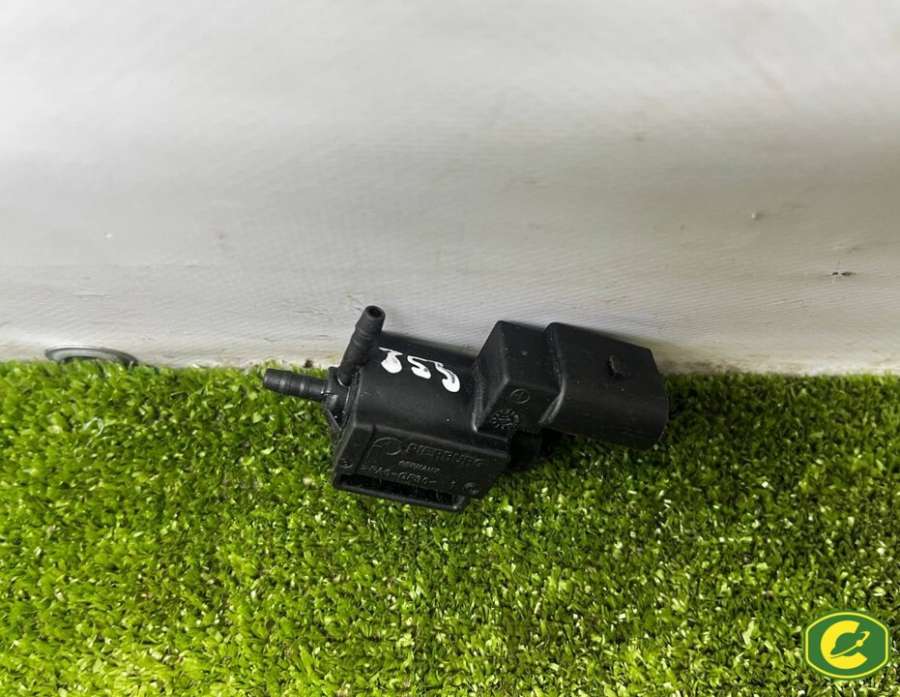 037906283C Клапан электромагнитный  Audi A4 2011г. | Фото № 2  037906283C Клапан электромагнитный  Audi A4 2011г. - Фото 2