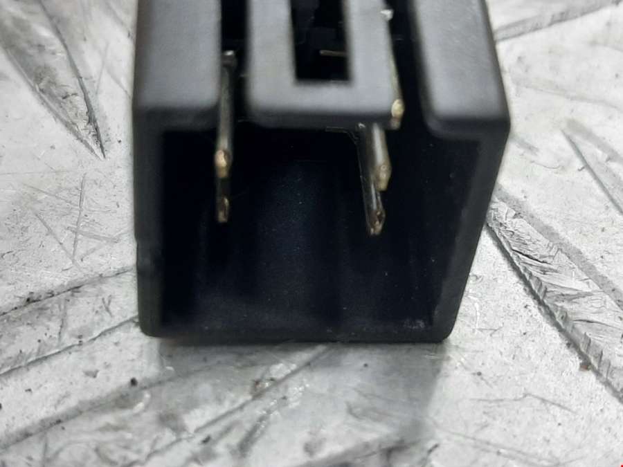 Зеркало боковое левое Opel Zafira A (1999-2006) Минивэн 1999г. | Фото № 3 Зеркало боковое левое Opel Zafira A (1999-2006) Минивэн 1999г. - Фото 3