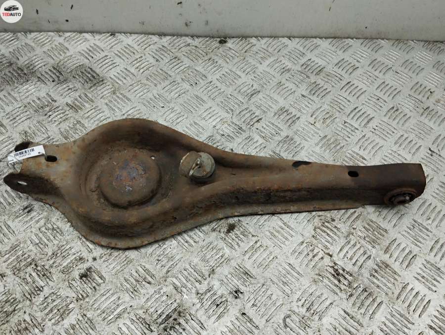 Рычаг подвески задний правый Ford Mondeo III (2000-2007) Универсал 2002г. | Фото № 1 Рычаг подвески задний правый Ford Mondeo III (2000-2007) Универсал 2002г. - Фото 1