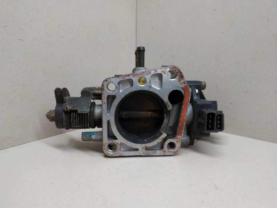 BOSCHOK24718911M280122001 Заслонка дроссельная Kia Shuma 1999г. | Фото № 6 BOSCHOK24718911M280122001 Заслонка дроссельная Kia Shuma 1999г. - Фото 6