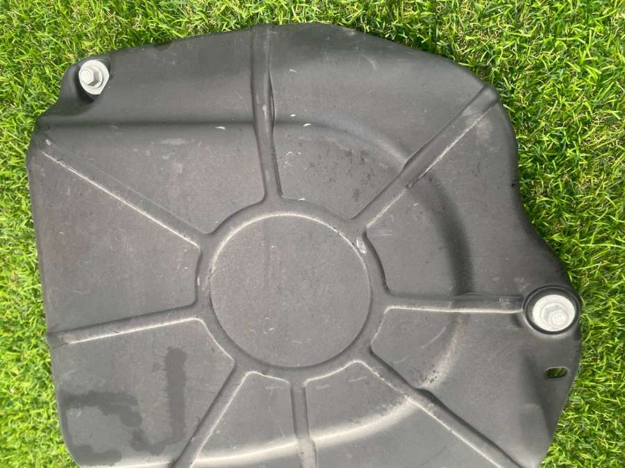 Декоративная крышка двигателя  Buick Encore 2023г. | Фото № 6   Декоративная крышка двигателя  Buick Encore 2023г. - Фото 6