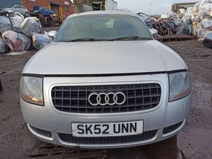 8N0807111MX Бампер передний Audi TT 8N (1998-2006) Купе 2002г. | Фото № 13 8N0807111MX Бампер передний Audi TT 8N (1998-2006) Купе 2002г. - Фото 13