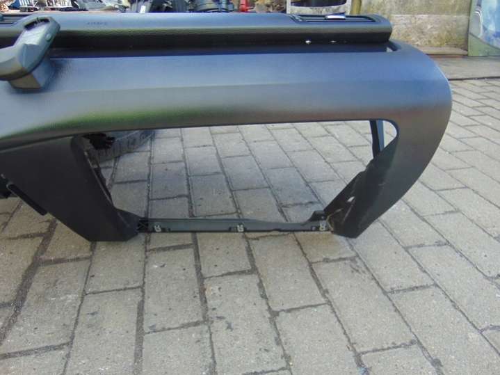 3C0909605N 1K0880201BK 3C1857705F 3C1857706F Подушка безопасности Volkswagen Passat B6 (2005-2010) 2005г. | Фото № 13 3C0909605N 1K0880201BK 3C1857705F 3C1857706F Подушка безопасности Volkswagen Passat B6 (2005-2010) 2005г. - Фото 13