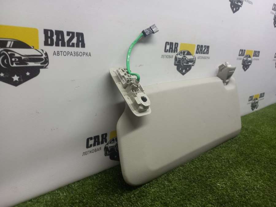 Козырек солнцезащитный правый   Volvo C30 2010г. | Фото № 3    Козырек солнцезащитный правый   Volvo C30 2010г. - Фото 3