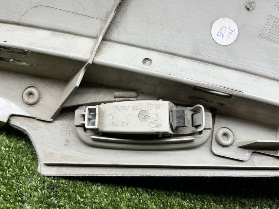 A2116901625  Обшивка стойки задней правой   Mercedes-Benz E-class W211 2005г. | Фото № 7  A2116901625  Обшивка стойки задней правой   Mercedes-Benz E-class W211 2005г. - Фото 7