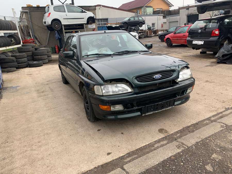 17526B1A Поводок стеклоочистителя передний левый Ford Escort 5 (1990-1996) Хетчбэк 5дв. 1994г. | Фото № 11 17526B1A Поводок стеклоочистителя передний левый Ford Escort 5 (1990-1996) Хетчбэк 5дв. 1994г. - Фото 11