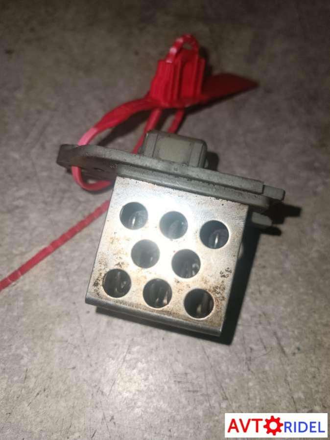 Сопротивление печки Peugeot 206 (1998-2009) 2001г. | Фото № 1 Сопротивление печки Peugeot 206 (1998-2009) 2001г. - Фото 1