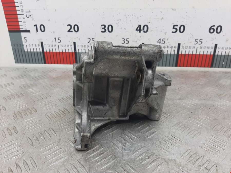 032145169M Кронштейн генератора Volkswagen Lupo (1998-2005) Хетчбэк 3дв. 2000г. | Фото № 2 032145169M Кронштейн генератора Volkswagen Lupo (1998-2005) Хетчбэк 3дв. 2000г. - Фото 2