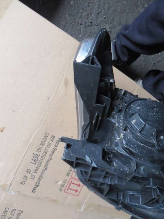 Фара левая Mitsubishi Outlander 3 поколение (2012-2014) 2012г. | Фото № 4 Фара левая Mitsubishi Outlander 3 поколение (2012-2014) 2012г. - Фото 4