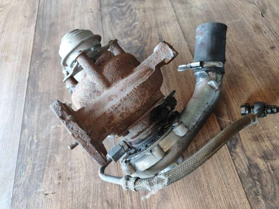 Турбина Citroen C5 1 2006г. | Фото № 3 Турбина Citroen C5 1 2006г. - Фото 3