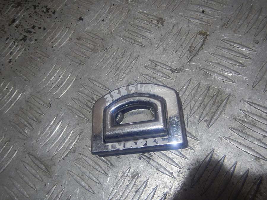 1K0864203 Крепеж (сопут.товар)  Volkswagen Touareg 0000г. | Фото № 1  1K0864203 Крепеж (сопут.товар)  Volkswagen Touareg 0000г. - Фото 1