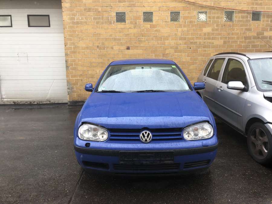 1J0721261F Цилиндр сцепления рабочий Volkswagen Golf 4 (1997-2004) Хетчбэк 3дв. 2001г. | Фото № 5 1J0721261F Цилиндр сцепления рабочий Volkswagen Golf 4 (1997-2004) Хетчбэк 3дв. 2001г. - Фото 5