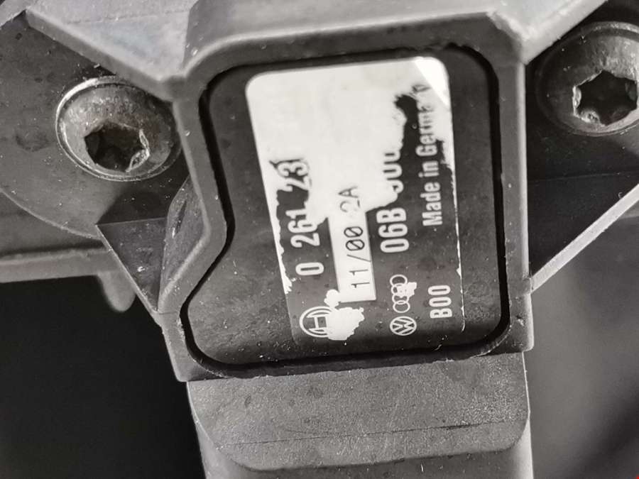 030129711BN Коллектор впускной Volkswagen Polo 3 (1994-2002) Хетчбэк 5дв. 2000г. | Фото № 3 030129711BN Коллектор впускной Volkswagen Polo 3 (1994-2002) Хетчбэк 5дв. 2000г. - Фото 3