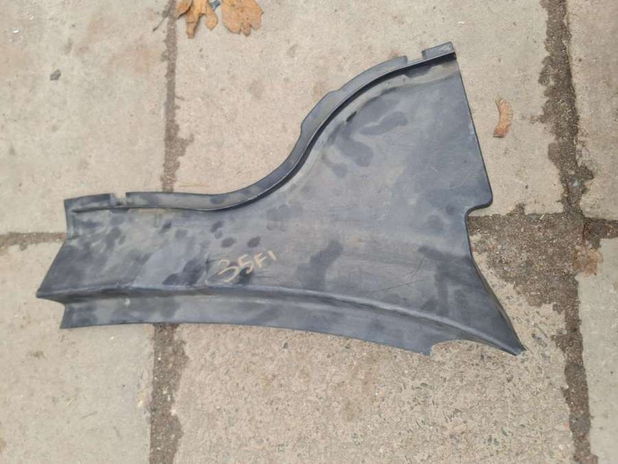 3C1819404A Решетка стеклоочистителя (Дождевик) Volkswagen Passat B6 2008г. | Фото № 1 3C1819404A Решетка стеклоочистителя (Дождевик) Volkswagen Passat B6 2008г. - Фото 1