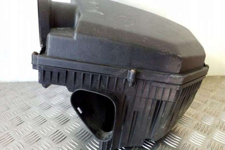 30792196 Корпус воздушного фильтра  Volvo XC60 2 поколение (2017-2021) 2017г. | Фото № 3  30792196 Корпус воздушного фильтра  Volvo XC60 2 поколение (2017-2021) 2017г. - Фото 3