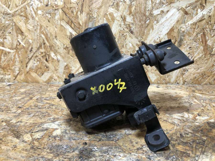 0130108111026522401102659000096Q0614417E6Q0907379H6Q1614235B Блок ABS  SEAT Ibiza 3 2004г. | Фото № 1  0130108111026522401102659000096Q0614417E6Q0907379H6Q1614235B Блок ABS  SEAT Ibiza 3 2004г. - Фото 1