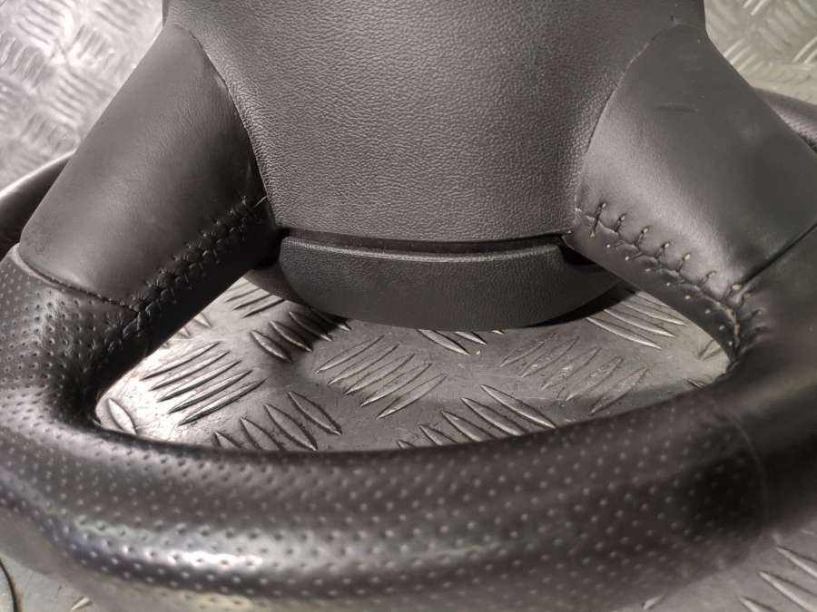 Руль Audi A4 B7 2006г. | Фото № 14 Руль Audi A4 B7 2006г. - Фото 14