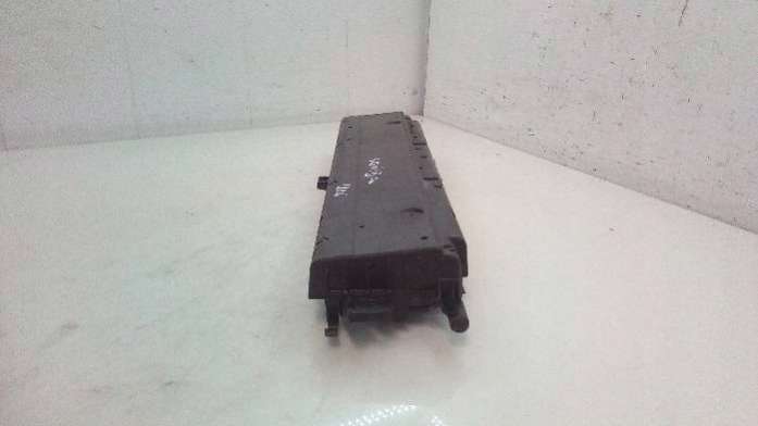 8200461294H Щиток приборов (приборная панель) Renault Scenic 2 поколение (2003-2006) 2003г. | Фото № 8 8200461294H Щиток приборов (приборная панель) Renault Scenic 2 поколение (2003-2006) 2003г. - Фото 8