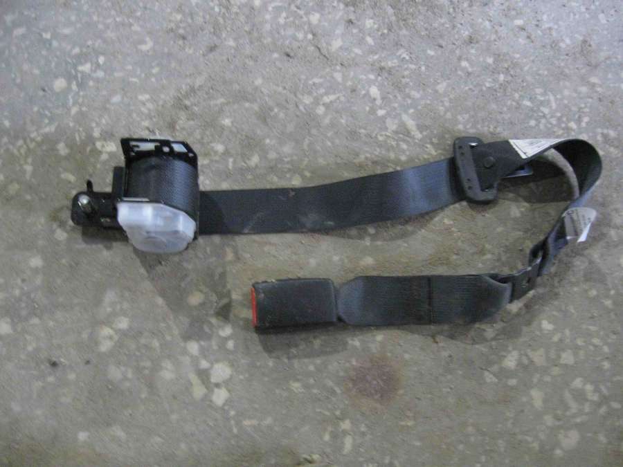 Ремень безопасности задний центральный Hyundai Elantra 5 (MD,UD) (2010-...) 2013г. | Фото № 1 Ремень безопасности задний центральный Hyundai Elantra 5 (MD,UD) (2010-...) 2013г. - Фото 1