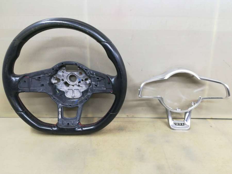 8141342 Руль Volkswagen Golf GTi 2015г. | Фото № 1 8141342 Руль Volkswagen Golf GTi 2015г. - Фото 1