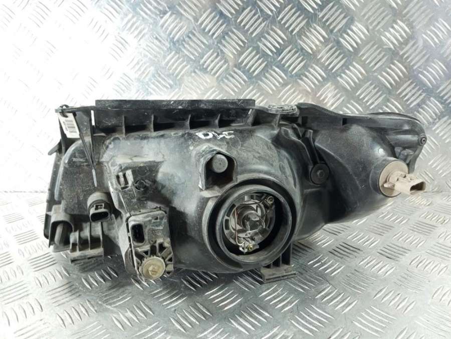 Фара правая Hyundai Matrix 2004г. | Фото № 2 Фара правая Hyundai Matrix 2004г. - Фото 2