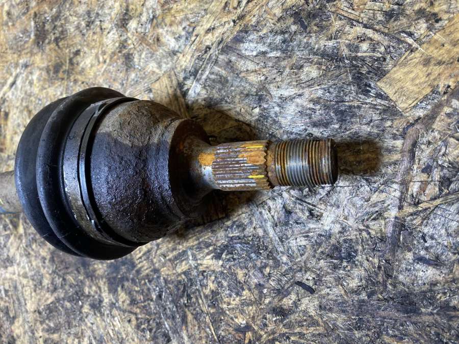 Полуось передняя левая (приводной вал, ШРУС) Peugeot Partner 2 (B9) 2014г. | Фото № 5 Полуось передняя левая (приводной вал, ШРУС) Peugeot Partner 2 (B9) 2014г. - Фото 5