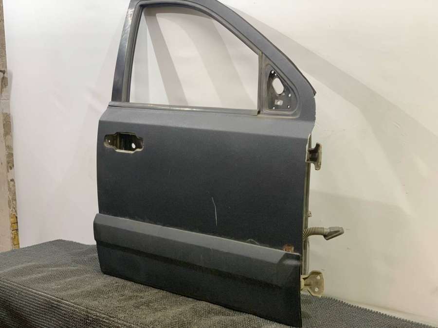 Дверь передняя правая Kia Sorento 2005г. | Фото № 5 Дверь передняя правая Kia Sorento 2005г. - Фото 5