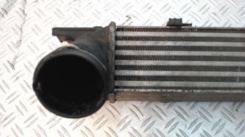 Радиатор интеркулера BMW 3 E90 (2005 - 2011) Седан 2010г. | Фото № 5 Радиатор интеркулера BMW 3 E90 (2005 - 2011) Седан 2010г. - Фото 5