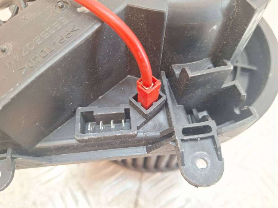 N32652074MN32652212M Моторчик печки  Citroen Xsara  2003г. | Фото № 6  N32652074MN32652212M Моторчик печки  Citroen Xsara  2003г. - Фото 6