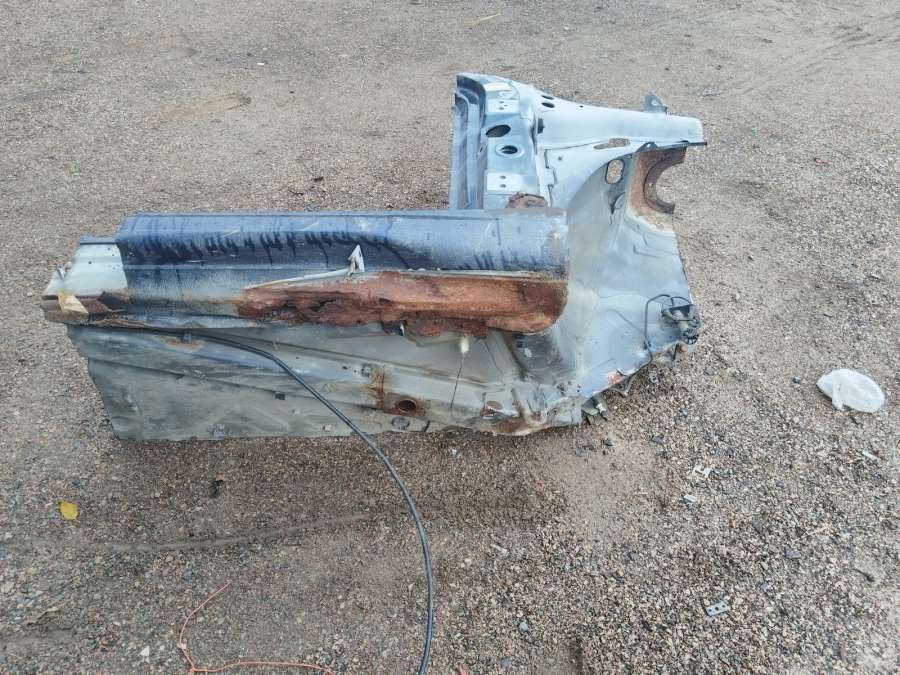 Стойка кузовная передняя правая Peugeot 607 Седан 2000г. | Фото № 6 Стойка кузовная передняя правая Peugeot 607 Седан 2000г. - Фото 6