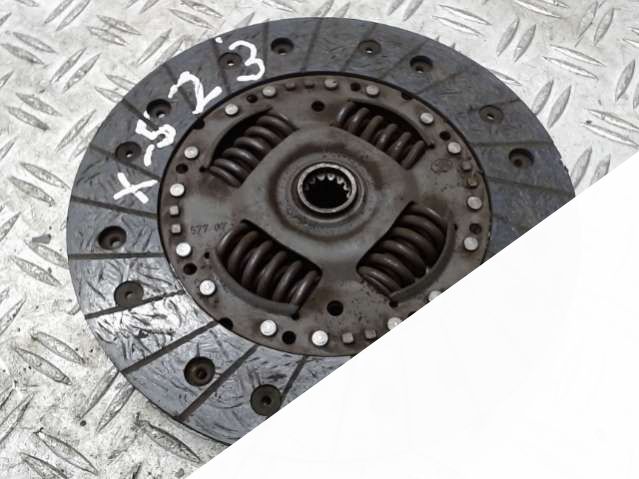 Диск сцепления Opel Astra G (1998 - 2005) Хэтчбек (5-дв) 2001г. | Фото № 2 Диск сцепления Opel Astra G (1998 - 2005) Хэтчбек (5-дв) 2001г. - Фото 2